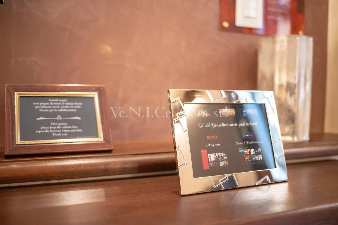 شقة Ve.N.I.Ce. Cera Ca' Del Gondoliere البندقية